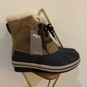 Brand New Pawz by Bearpaw waterproof snow boots